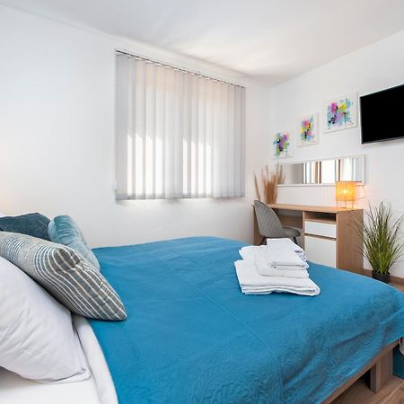 Apartman Lorena Rovinj Buitenkant foto