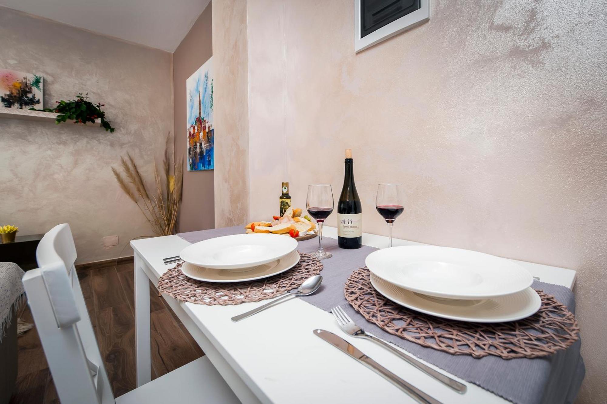 Apartman Lorena Rovinj Buitenkant foto
