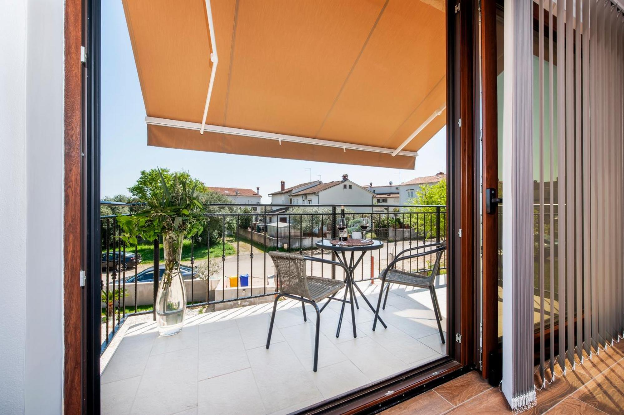 Apartman Lorena Rovinj Buitenkant foto