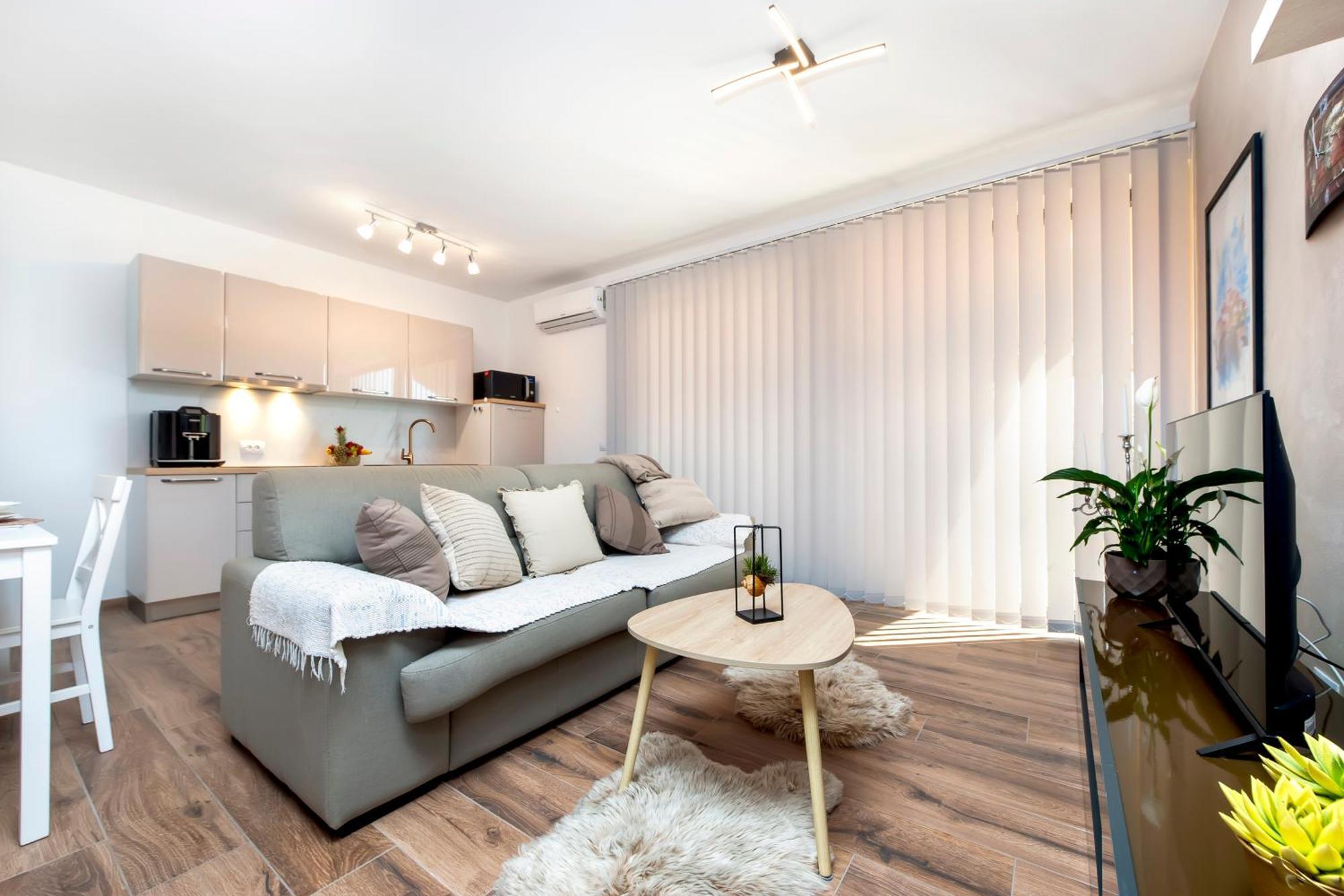 Apartman Lorena Rovinj Buitenkant foto
